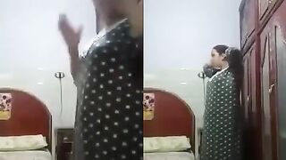 ما تجي نعمل سكس يا اختي بالتبني