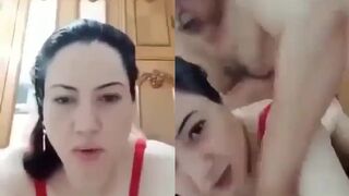 سهره نيك لميلف مصريه شرموطه ملبن فاجره من عشيقها العجوز وهى اللى تصوره وتوثق وهو بينيك وضع خلفى