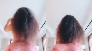 عرض مثير من مودل آش الخليجية وطيزها الكبير و المربرب