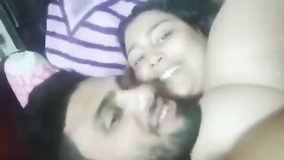 بعد النيك تأتي لحظة رضع البز