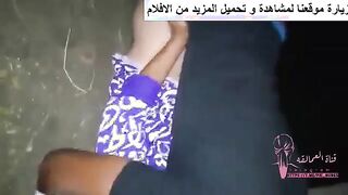 واد مصري جايبين بنت فلاحه ينيكوها وبيقولها استحمل خمس الدقايق الواد