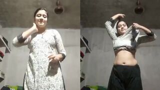 مين بده بزين كبار كتير وقحبة