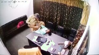 فضيحة محامي كبير بفيديوا له ينيك سكرتيرة