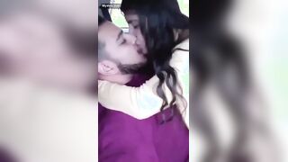حميانية اوي اوي فتركب زبه داخل السيارة وتقوله يلا كت جووااي