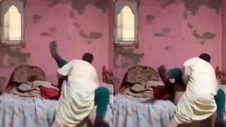 ختيار لكن زبه طووويل جدا